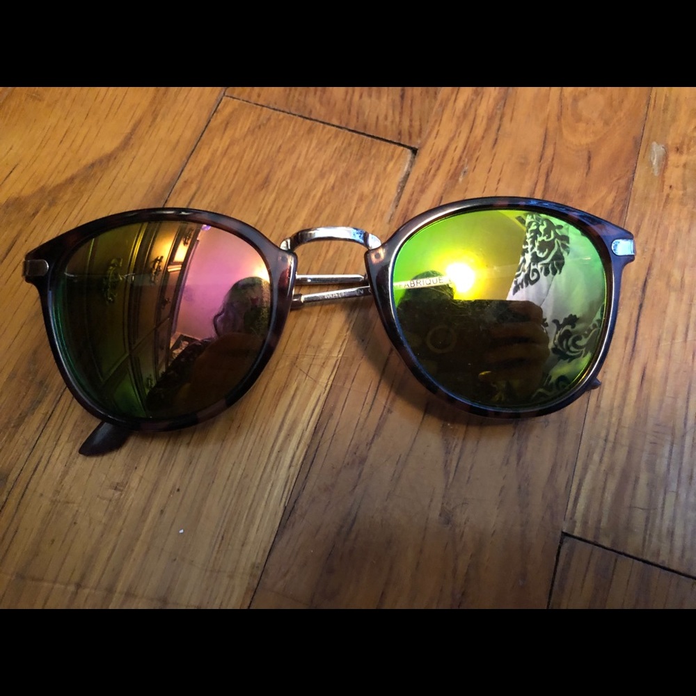 4 FOR $20 American Eagle sunnies🌟